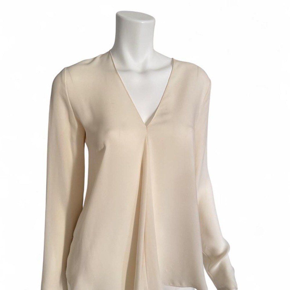 Theory Meniph Classic GGT 100% Silk V neck Blouse Ivory Cream Long Sleeve office